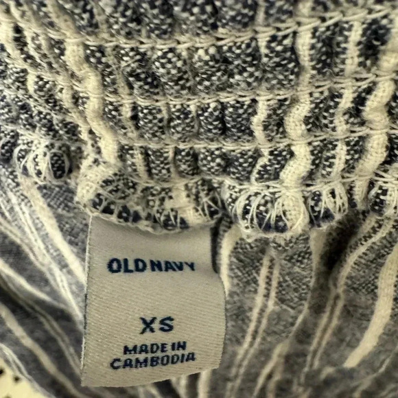 Old Navy Blue and White Striped Romper Jumpsuit Size XS w Pockets - Picture 6 of 7